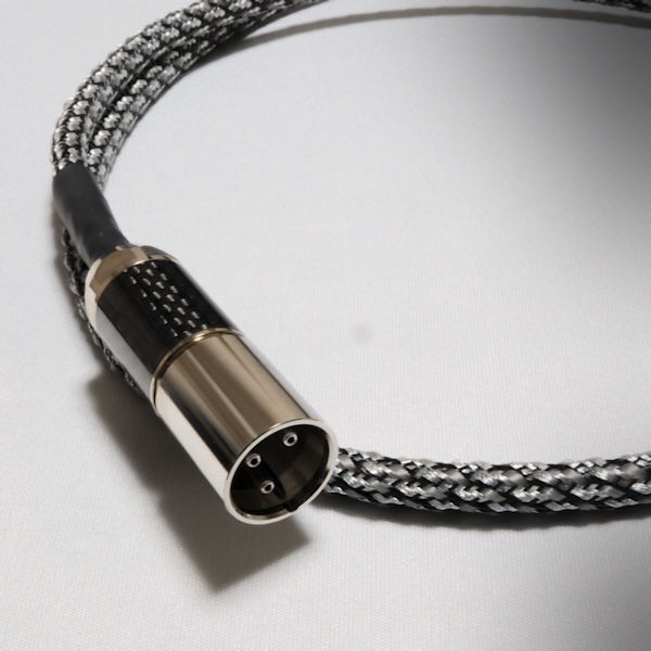 シルバー・リファレンス AES/EBU 1.0m - スピーカーケーブル シルバー・リファレンス AES/EBU 1.0m - スピーカーケーブル